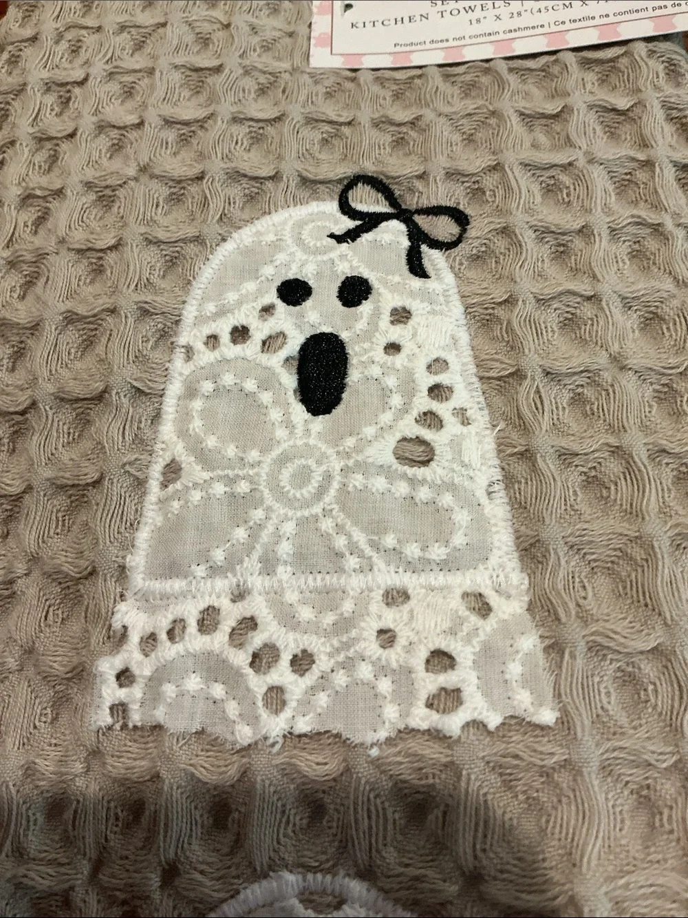 cupcakes and cashmere Halloween Kitchen Towels - Set of 2
